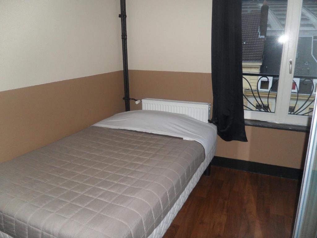 Hotel Chopin Lille Quarto foto
